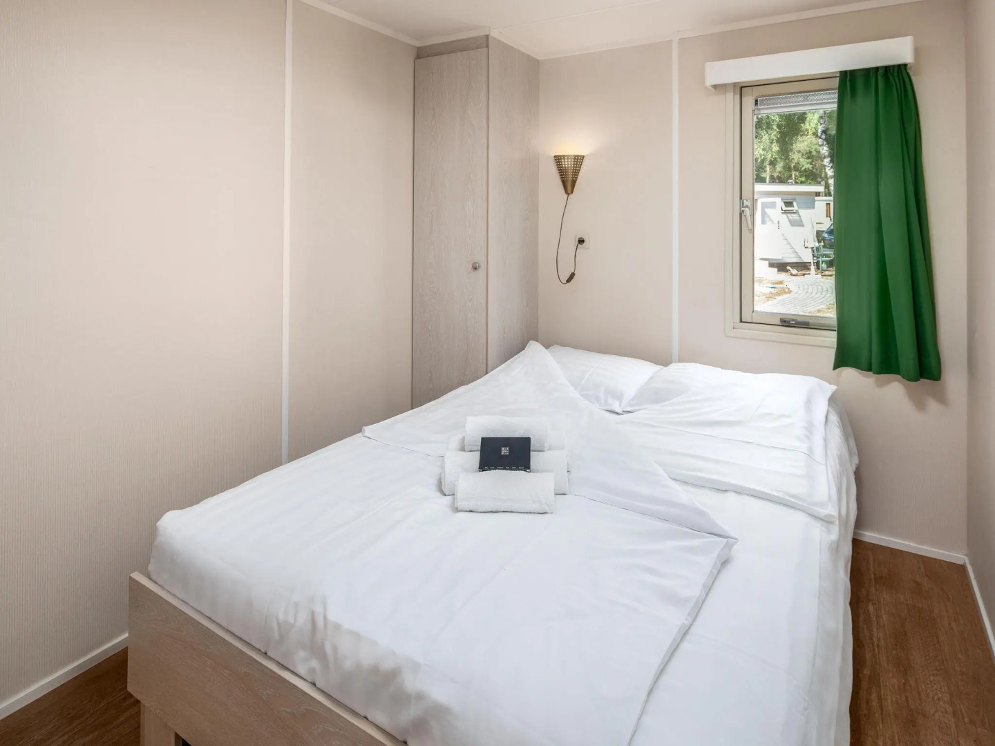 Comfortable chalet with microwave in natural surroundings