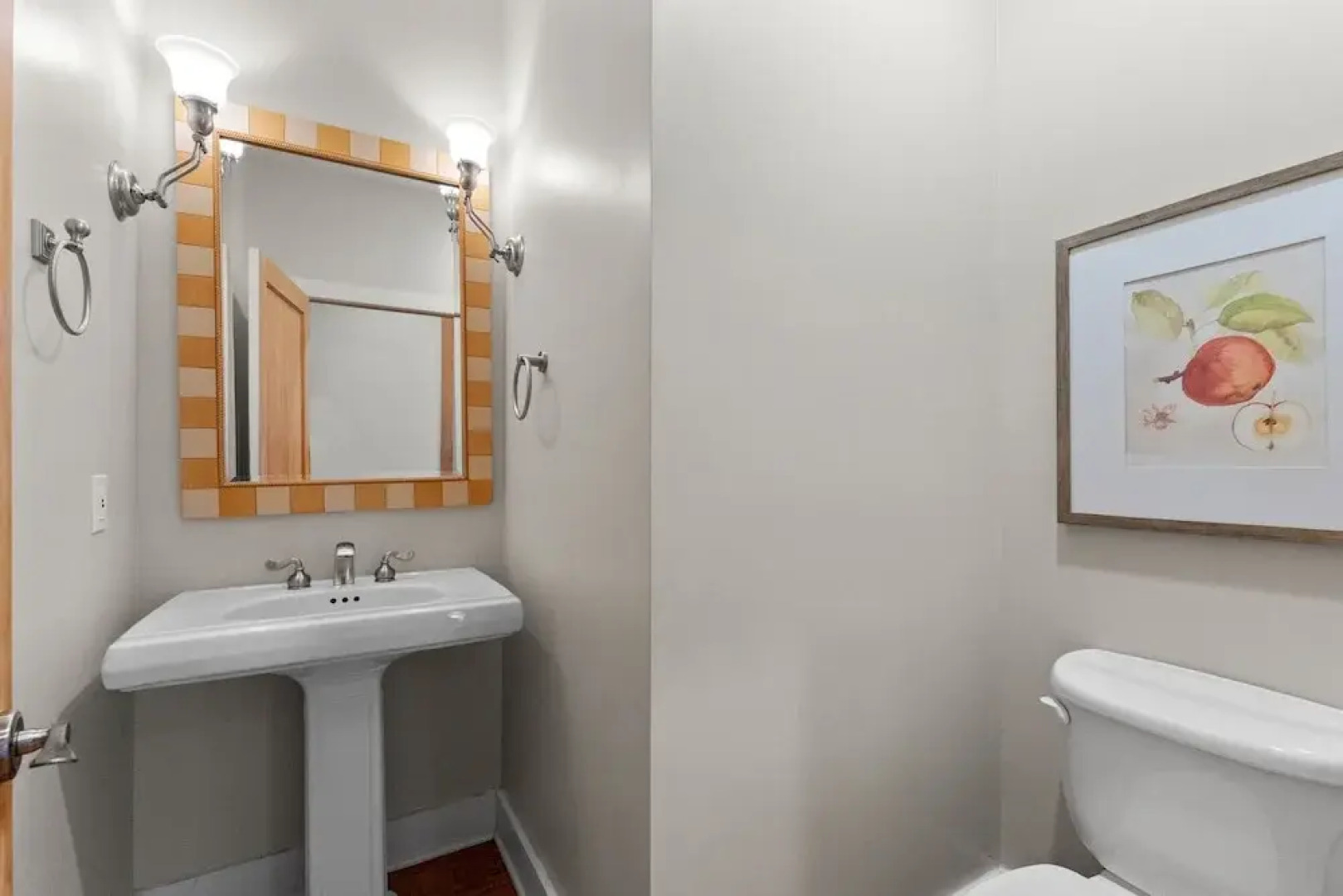 Mi Casa Su Casa by Avantstay Lakefront Escape