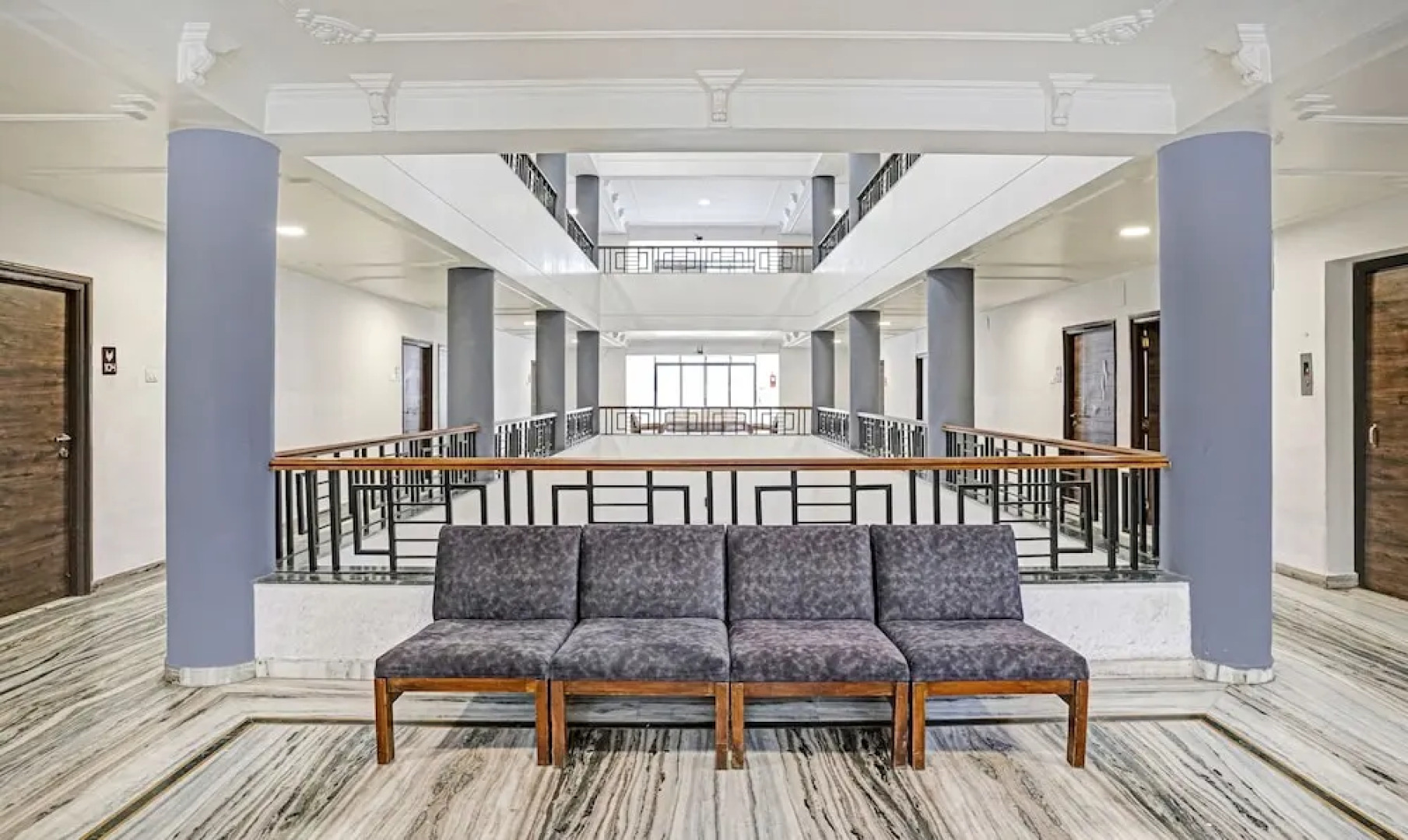 Treebo Varsha Palace