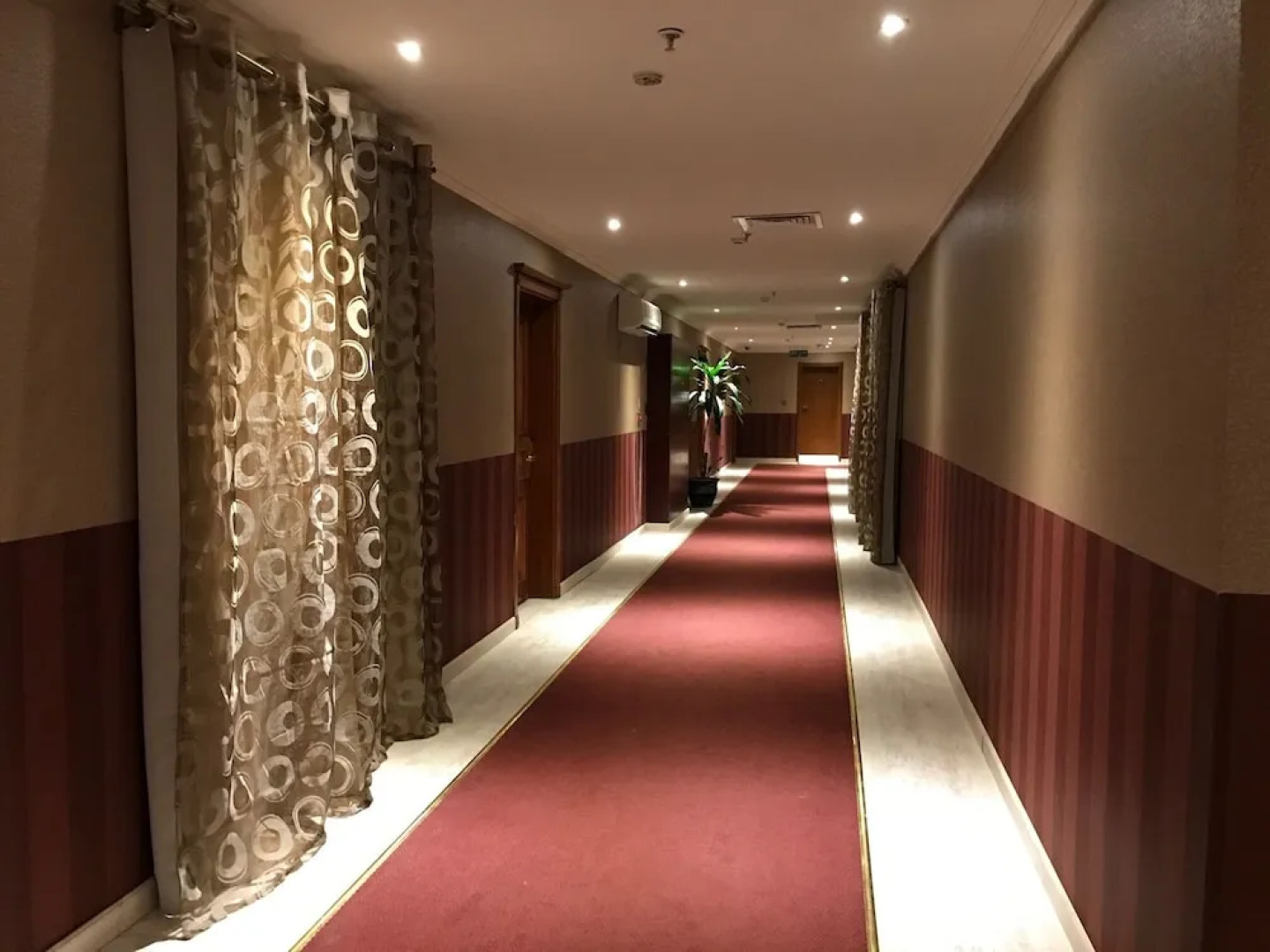 Wakra Inn Hotel Apartments