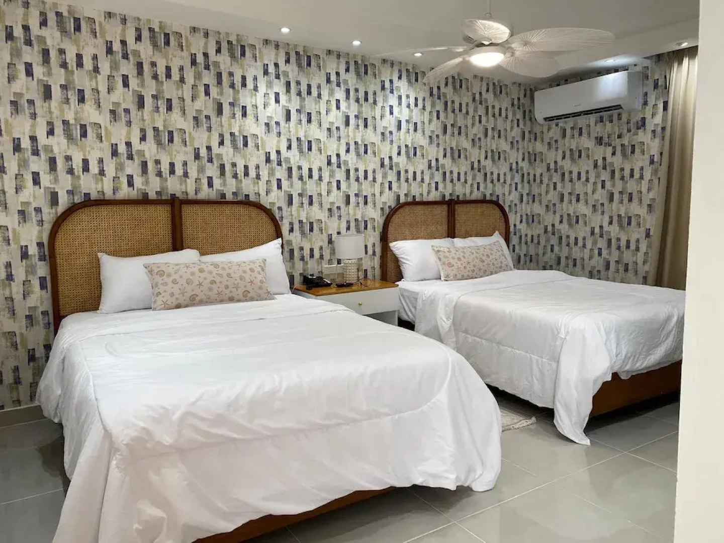 Sun on the bay beach hotel