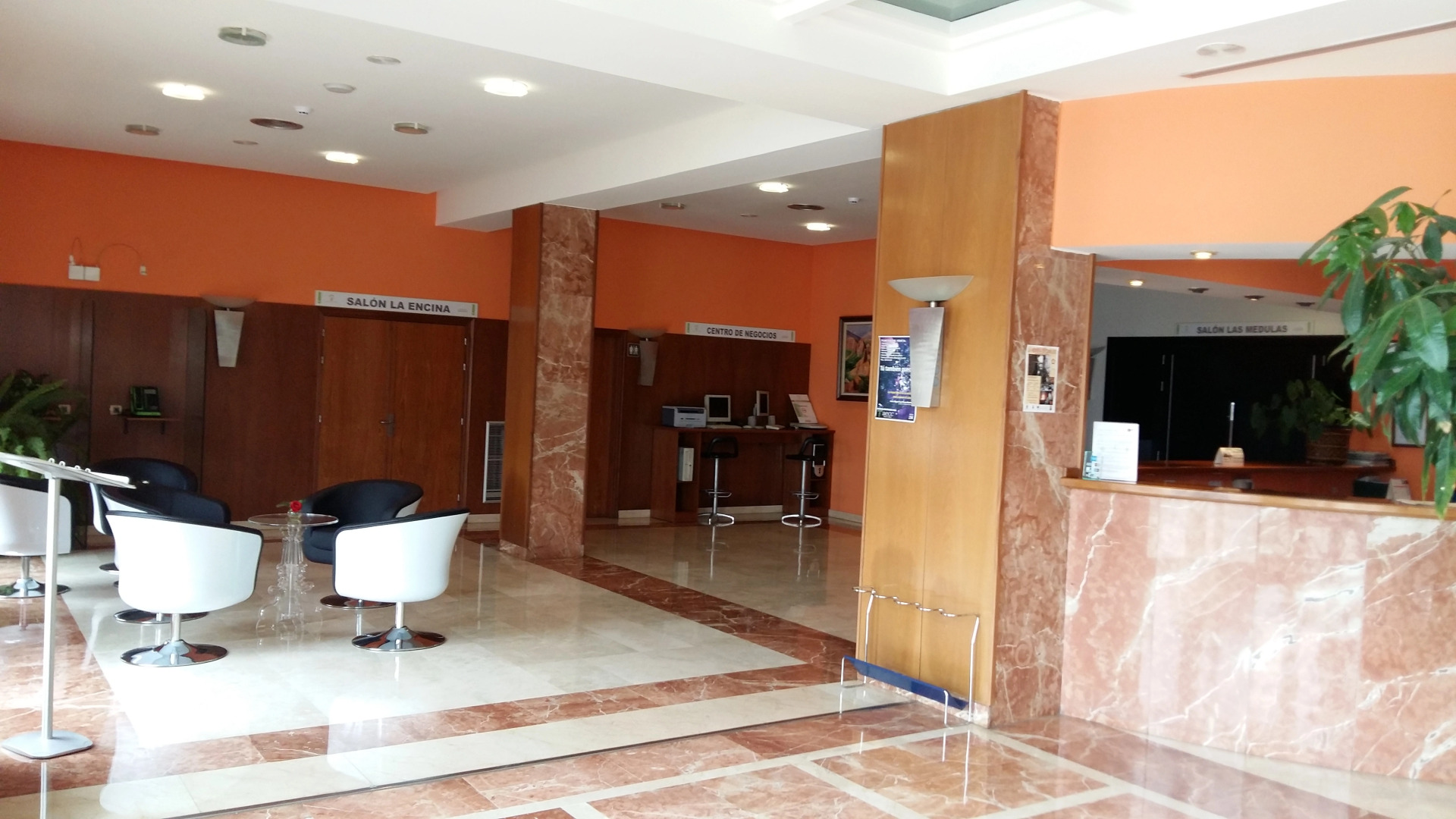 Отель Ponferrada Plaza