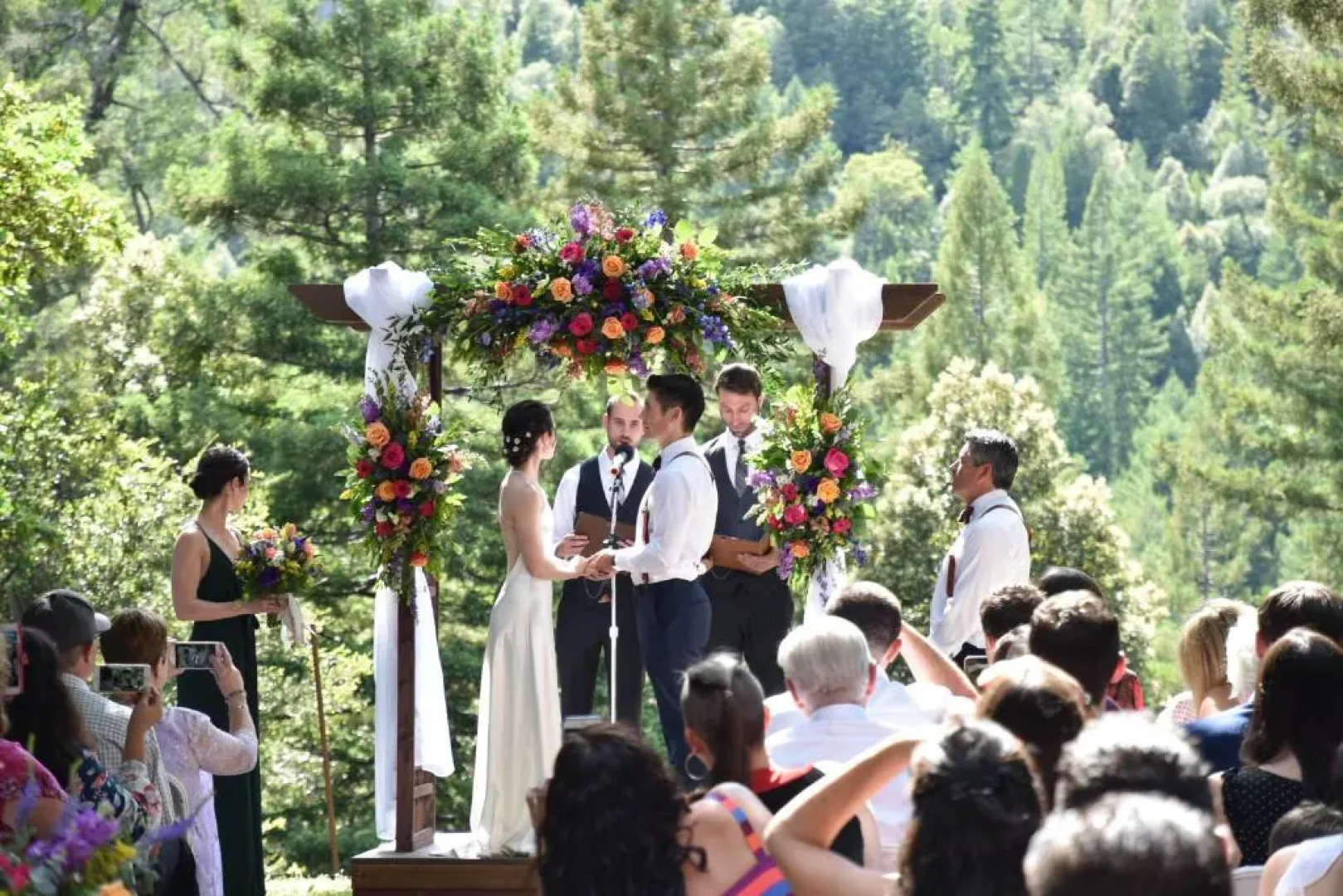 Redwoods River Resort