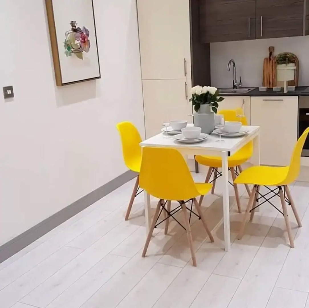 Icon Mews Southend  with FREE WiFi