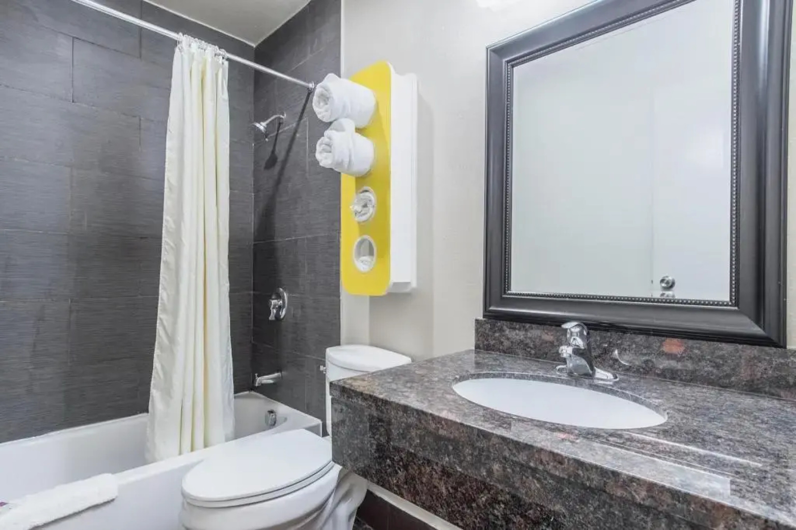 Motel 6 Orange, CA - Anaheim