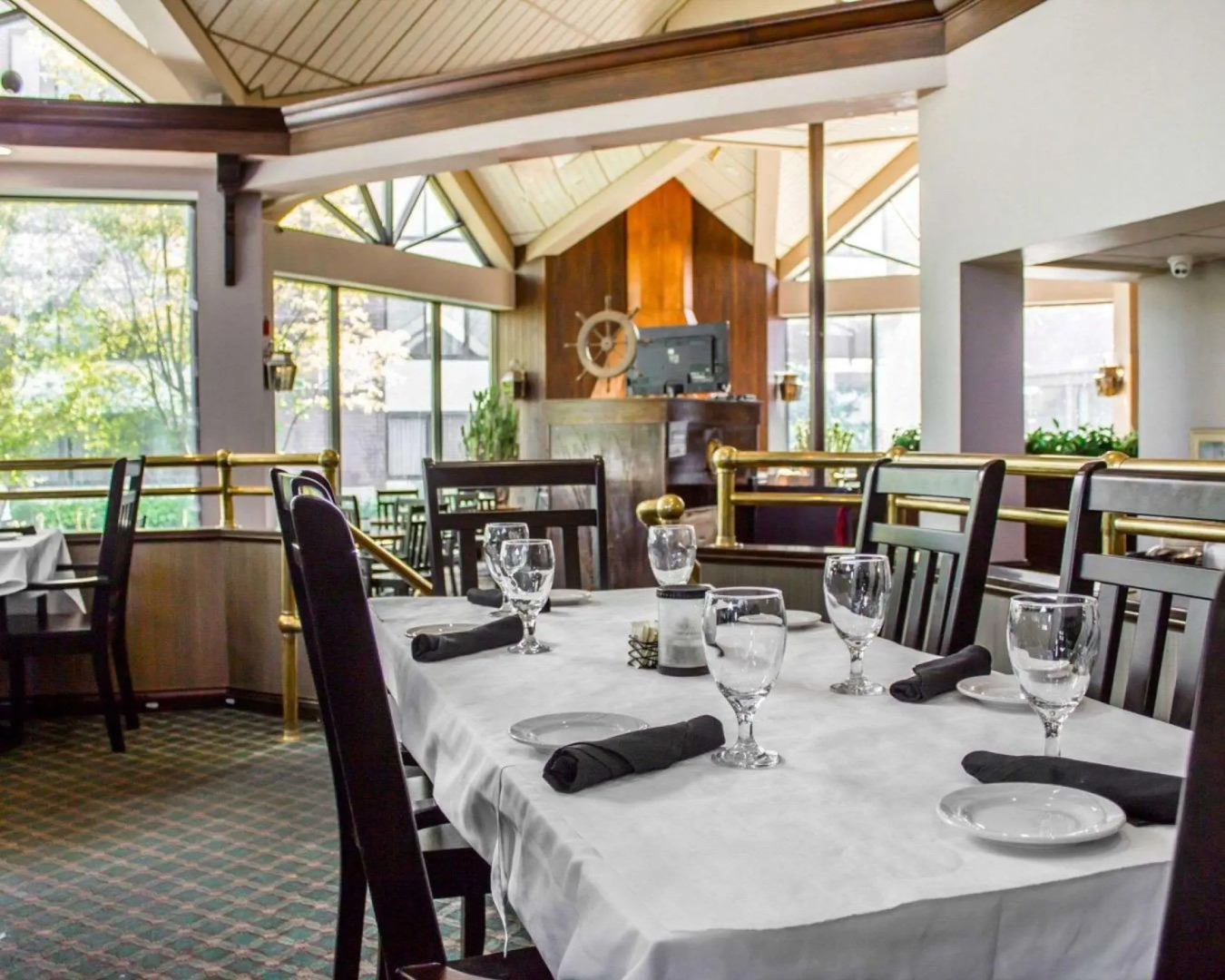 Clarion Hotel Conference Center on Lake Erie