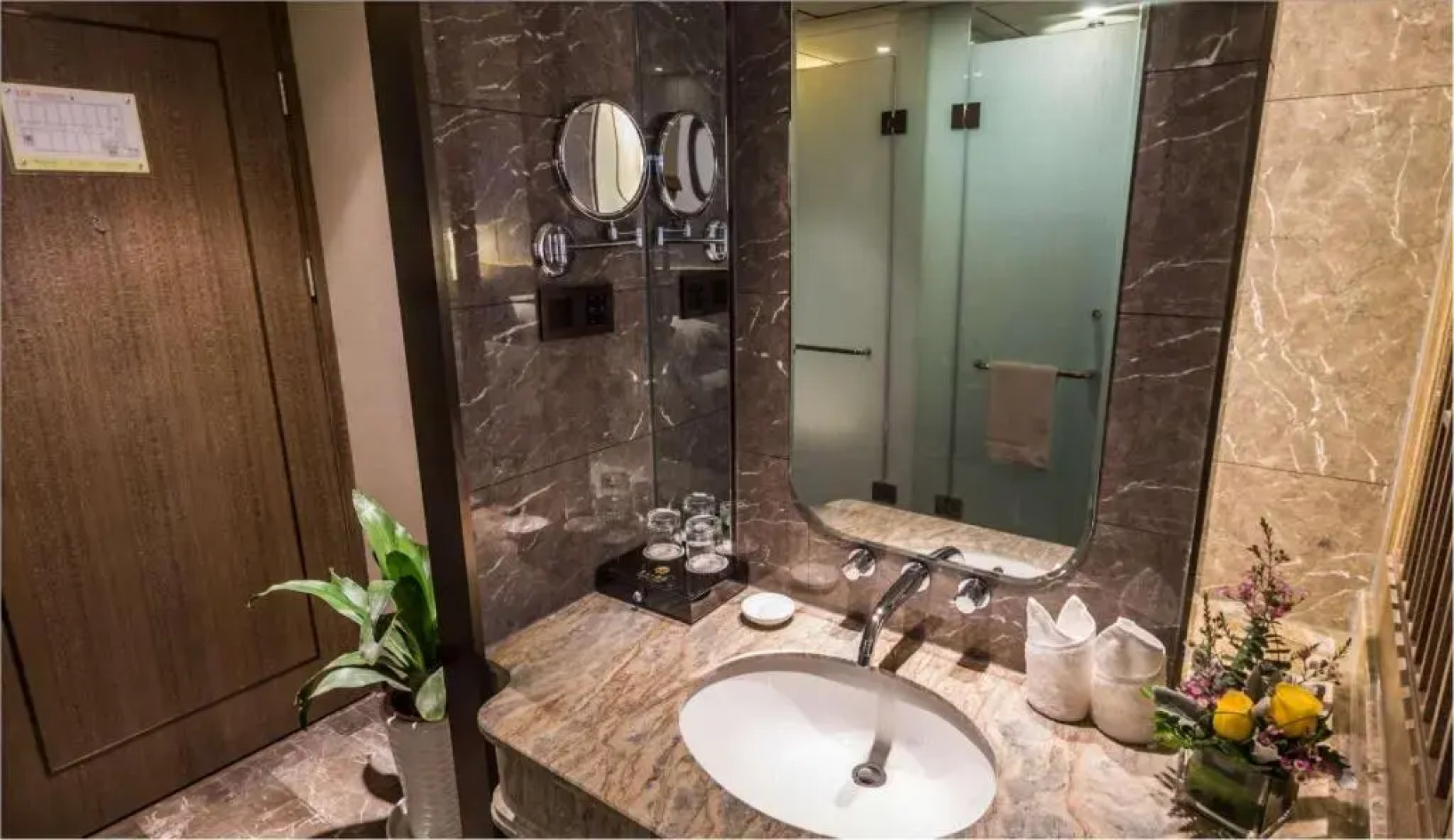 Oriental Hotel Tong Xiang