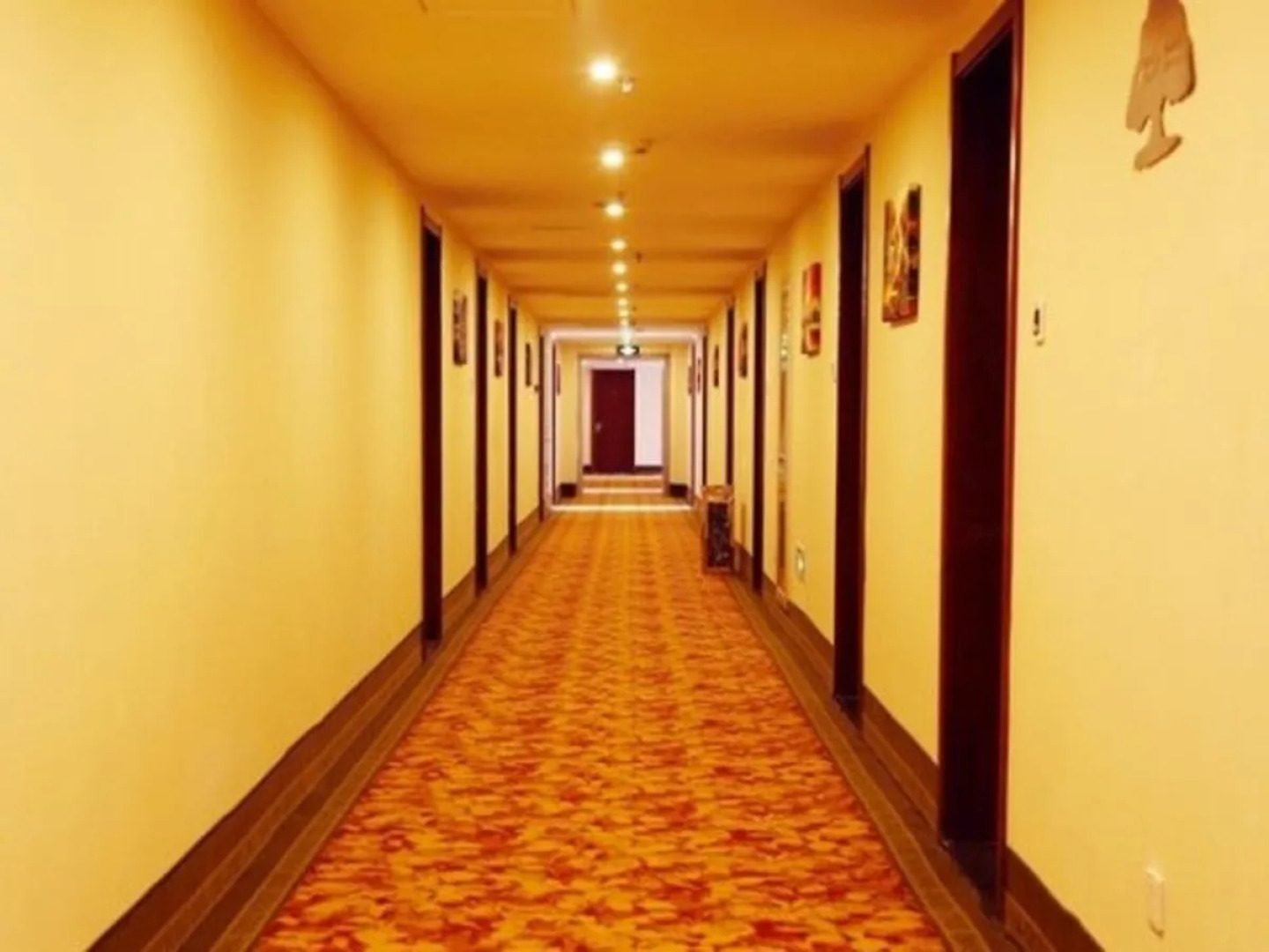 GreenTree Inn HeiBei Tangshan Nanhujindi Business Hotel