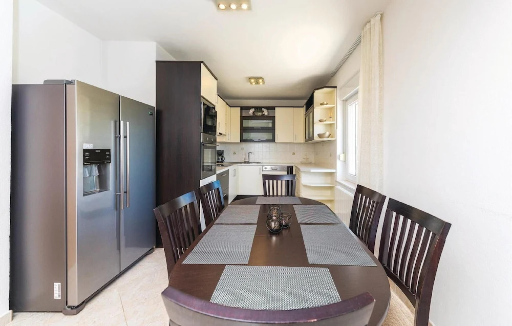 Nice Home in Kastel Kambelovac With Wifi and 4 Bedrooms