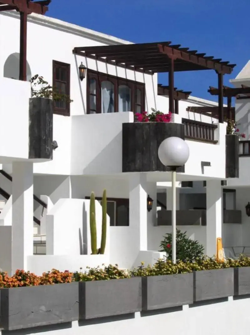 Apartamentos Plaza Azul