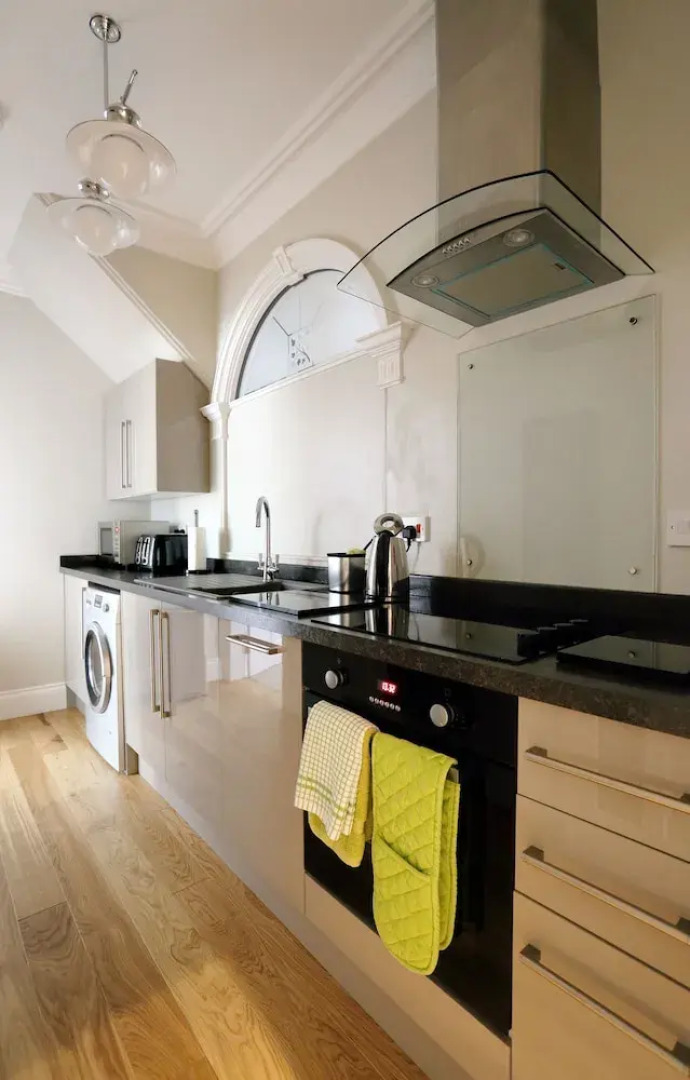 Arden House - Mackintosh Apartment