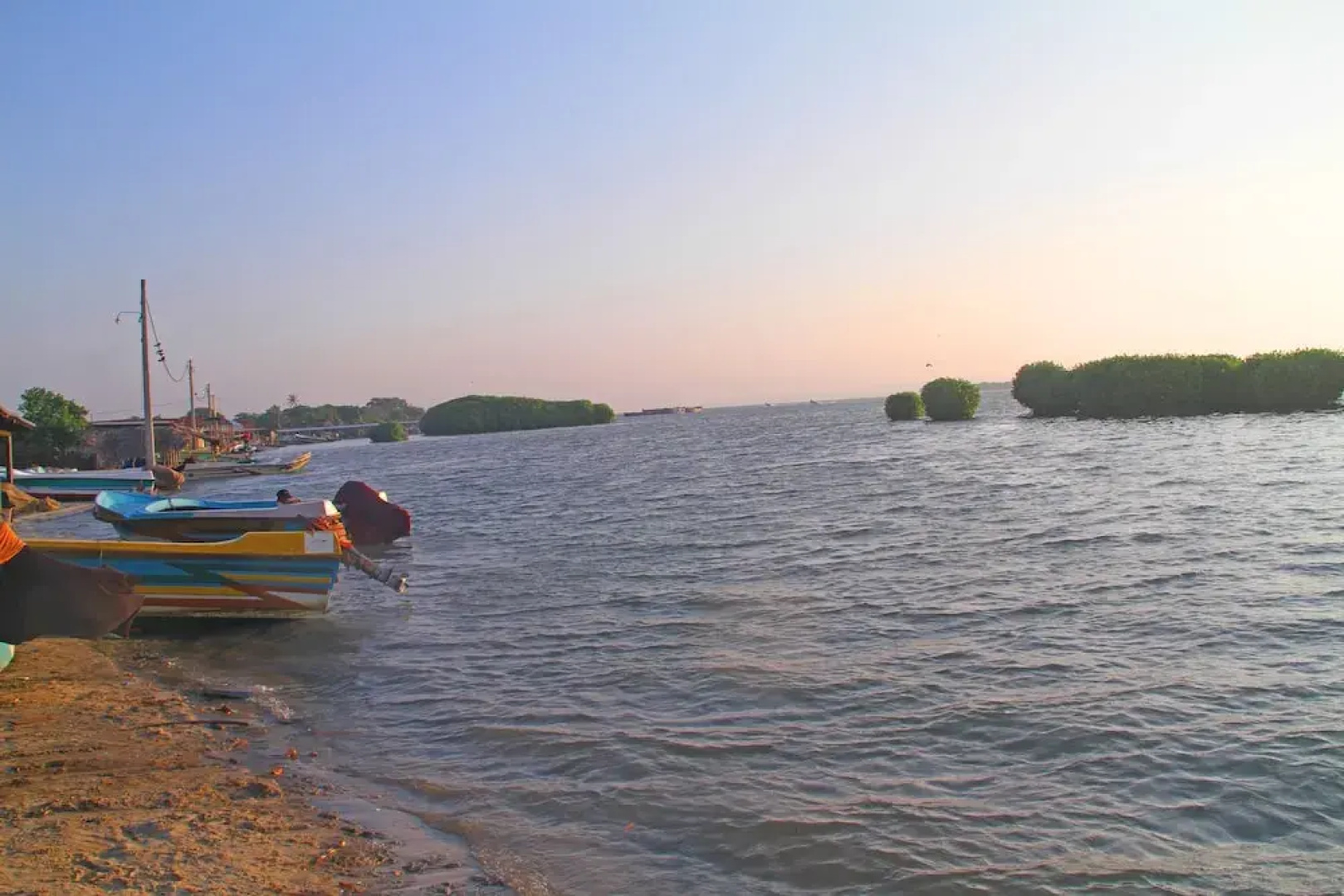 OYO 255 Atara Lagoon