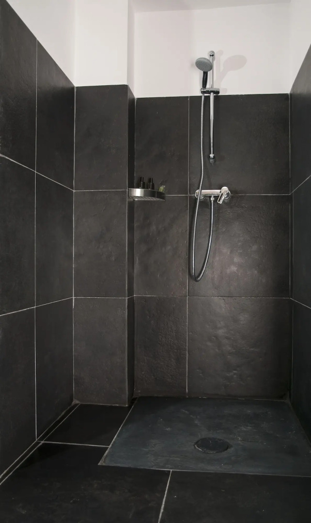 Sevenmaze Charming House