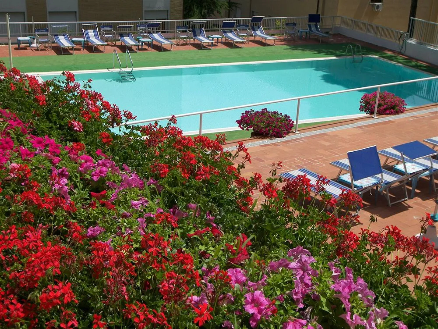Hotel Moderno