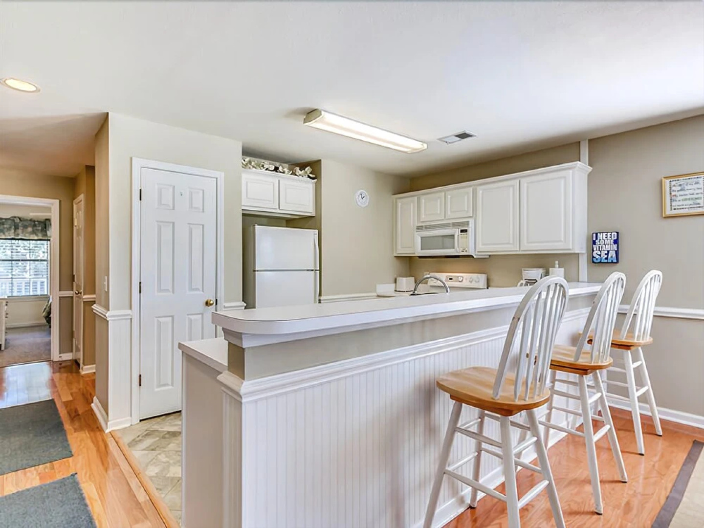 #57C True Blue - 3 Br condo by RedAwning