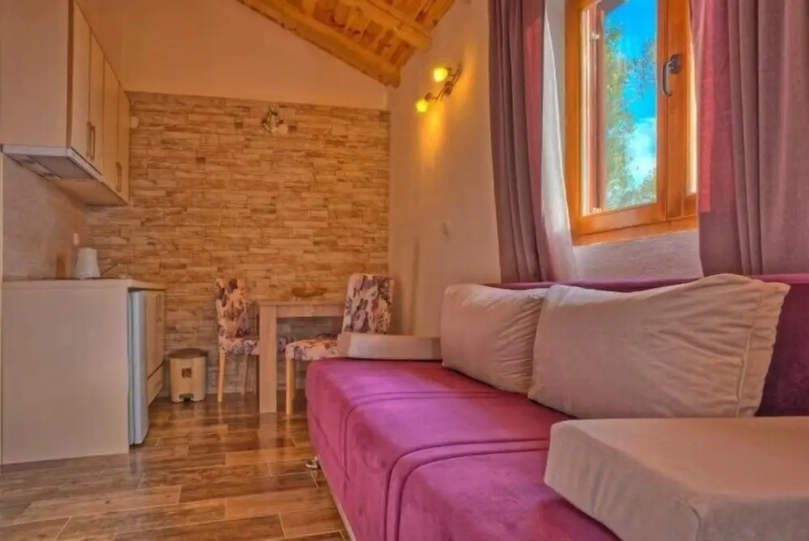 Guest House Harmonia