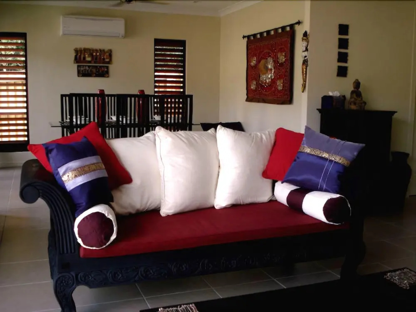 Belle Escapes - Latania Villa Palm Cove