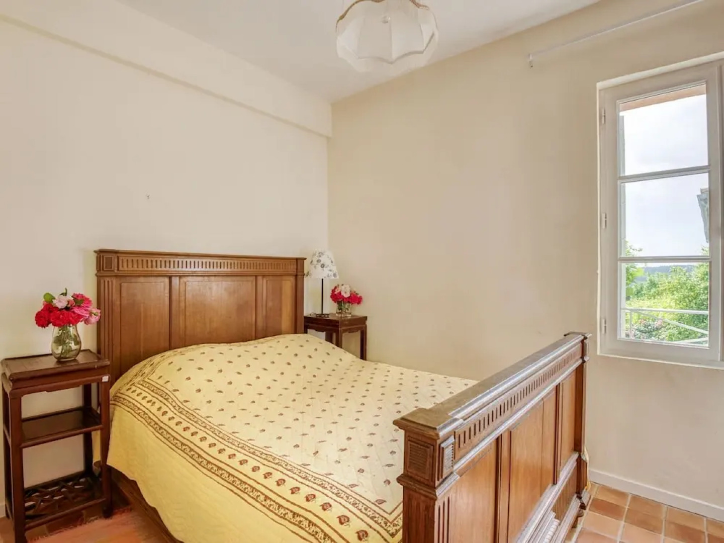 Secluded Holiday Home in Rustrel With Swimming Pool