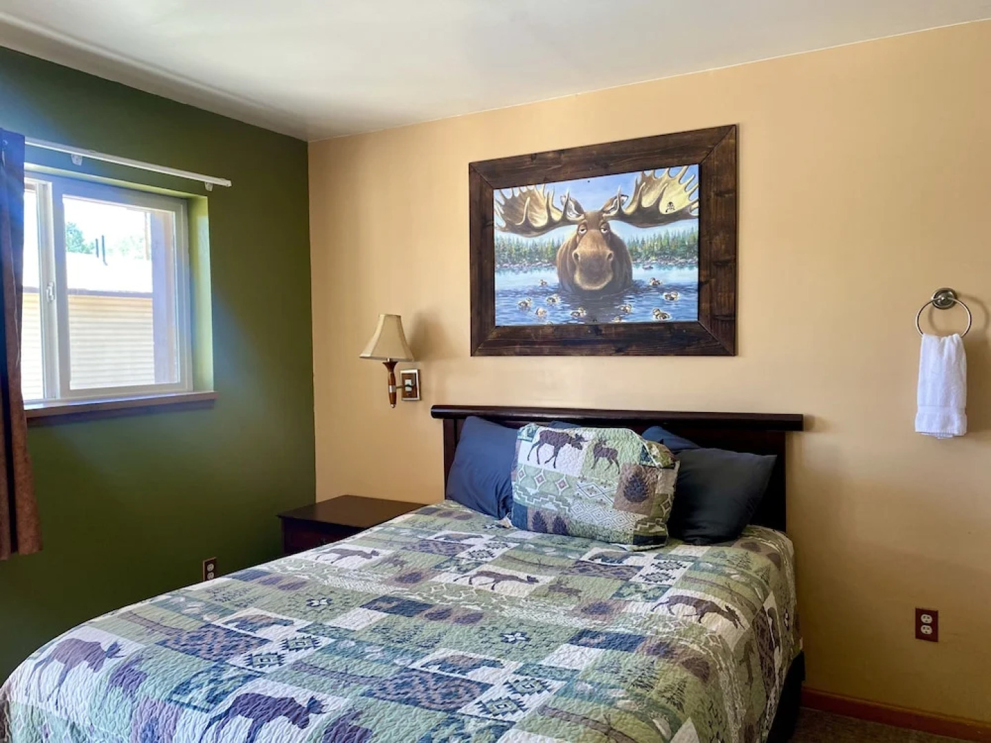 Moosehead Lodge & Cabins