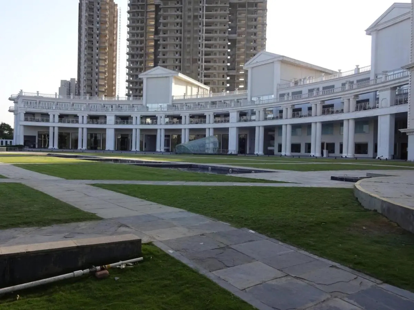 Amanora The Fern Pune, Series by Marriott