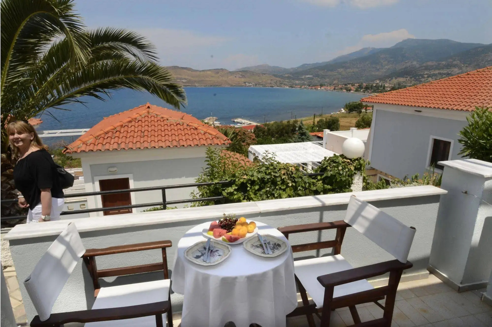 Clara Hotel