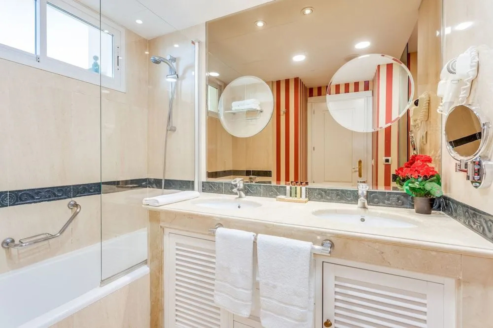 PAAL Apartments Marbella Guadalpín