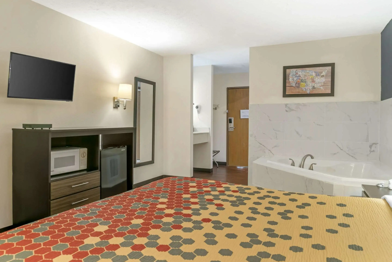 Econo Lodge Traverse City South