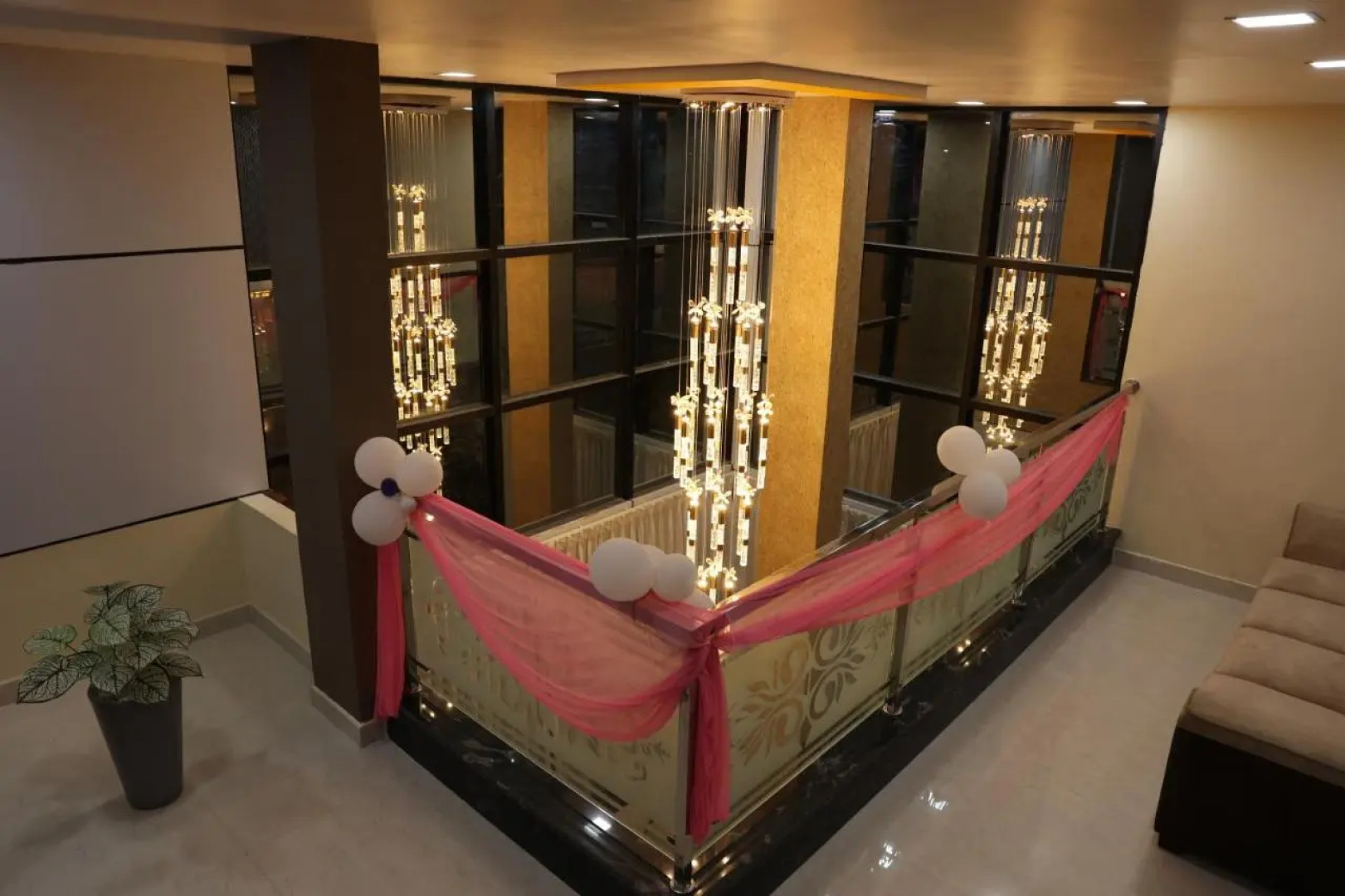 Sunshine International Boarding & Lodging