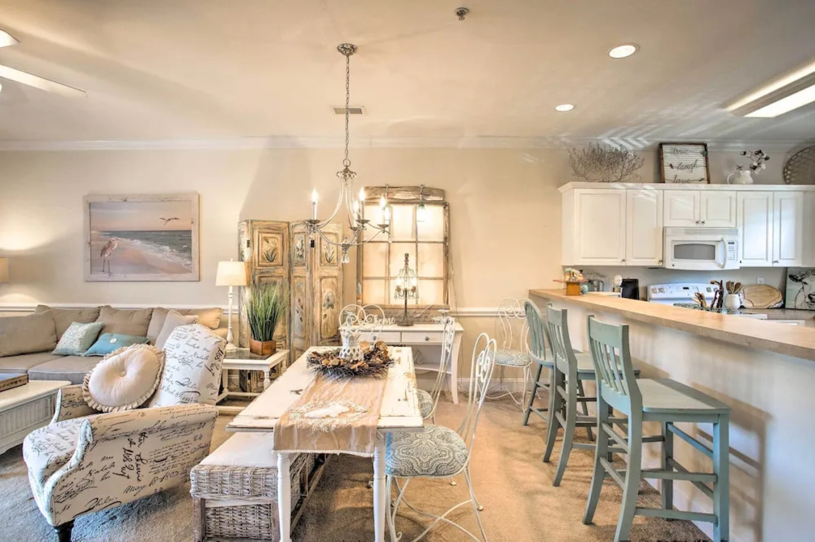 Little River Condo w/ Pool < 6 Mi to Beach!