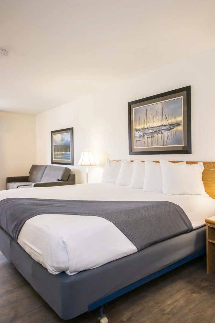 The Tillamook Inn