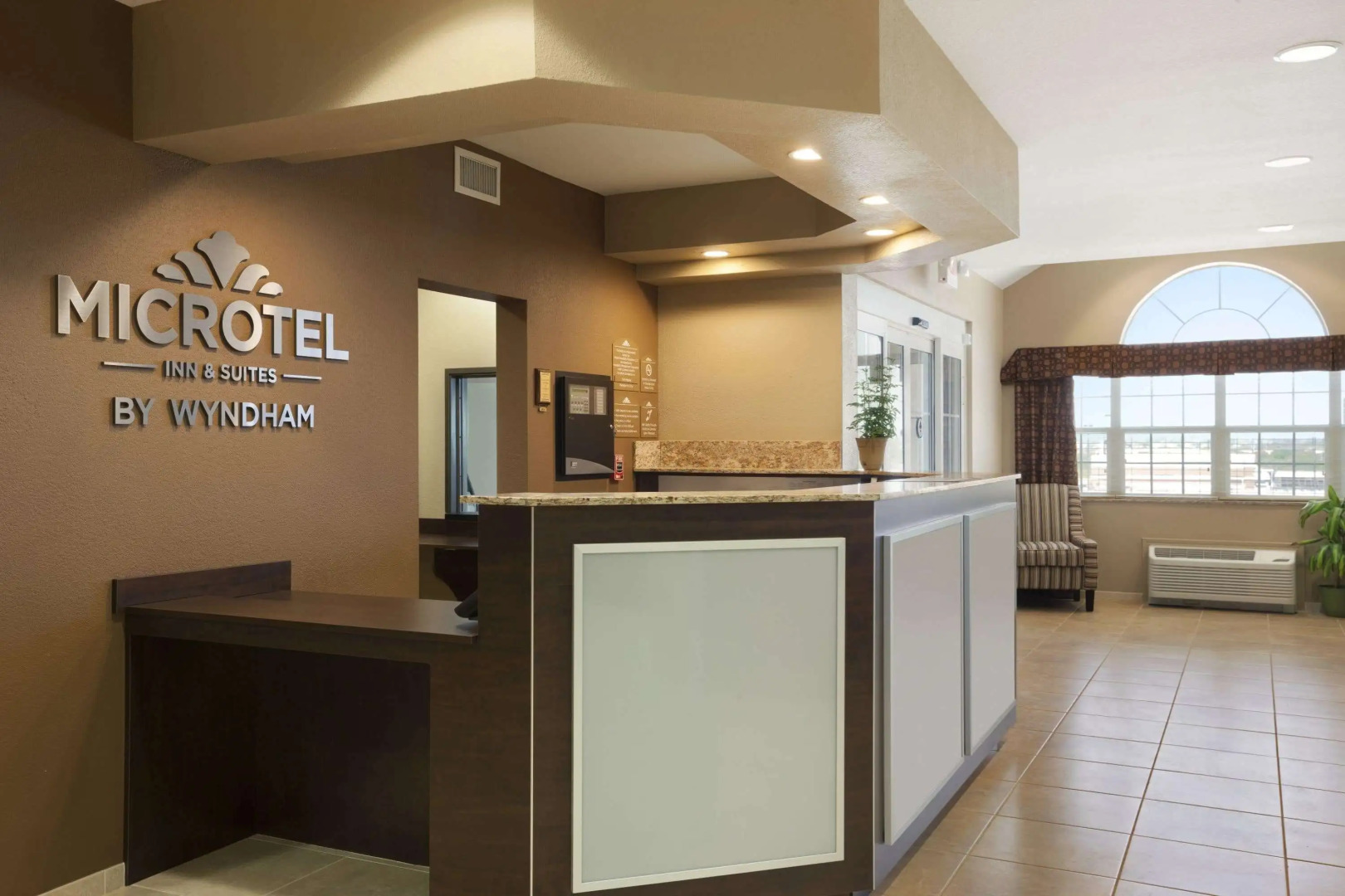 Microtel Inn & Suites by Wyndham Pleasanton