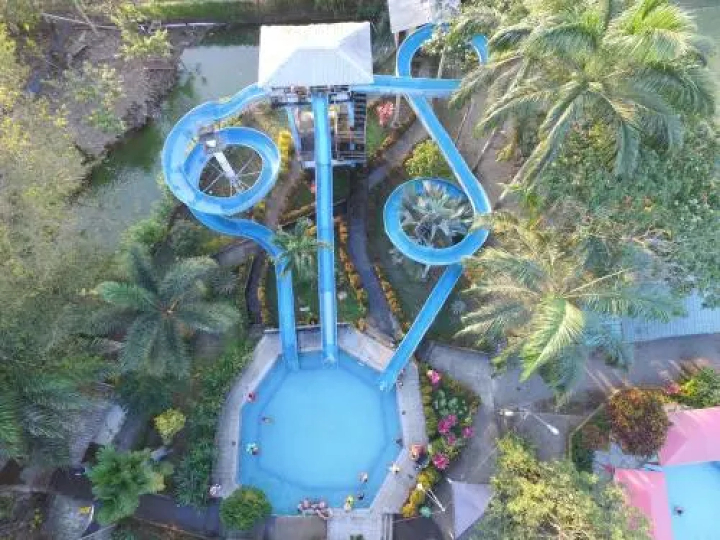 Hosteria Acuatica Somagg