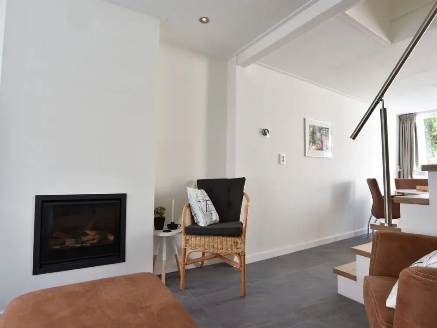 Quiet Holiday Home in Nieuwvliet With a Lounge Area by the sea