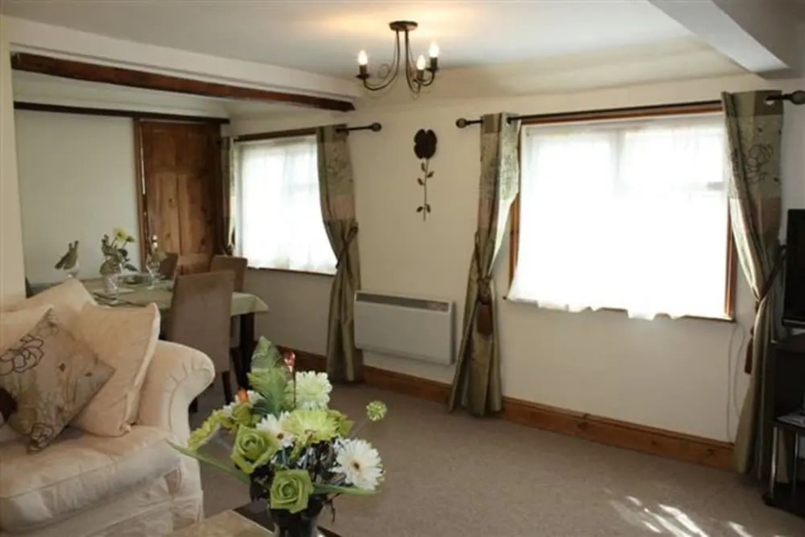 Robertsbridge Retreat Upper Apartment