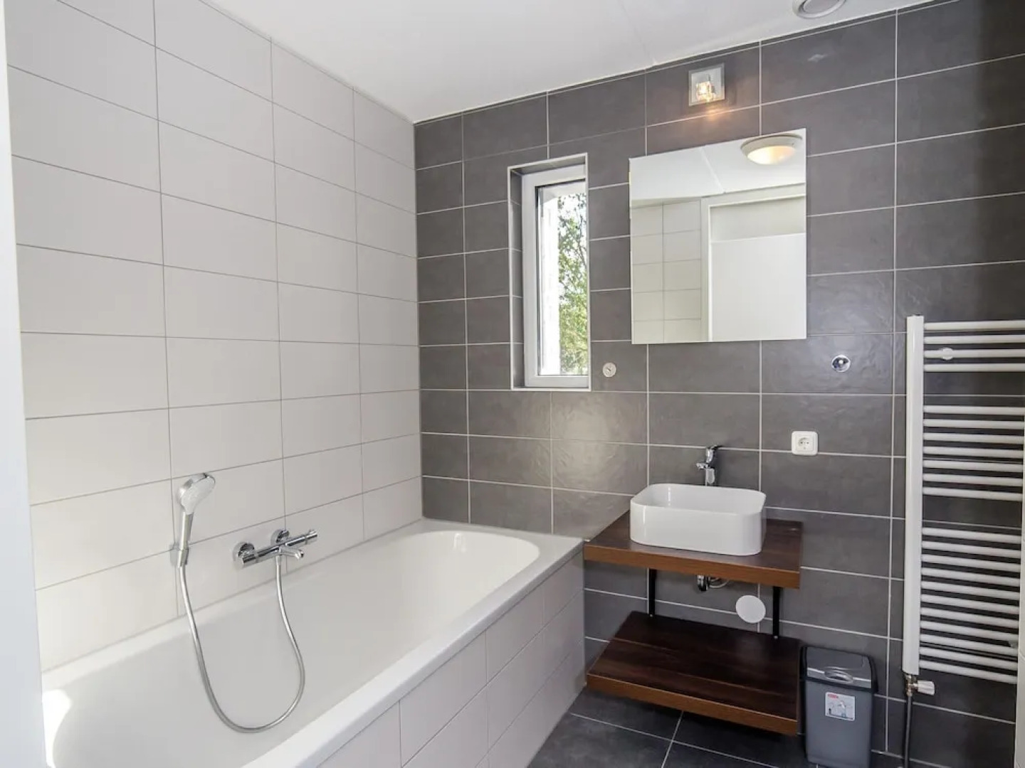 Lush Holiday Home 4km From Maastricht