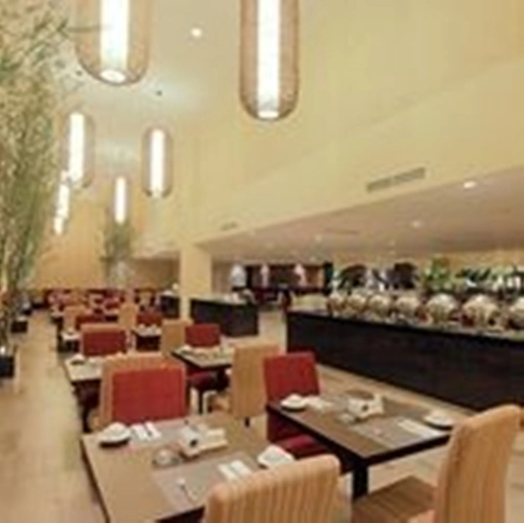 Harmoni One Convention Hotel & Service Apartments