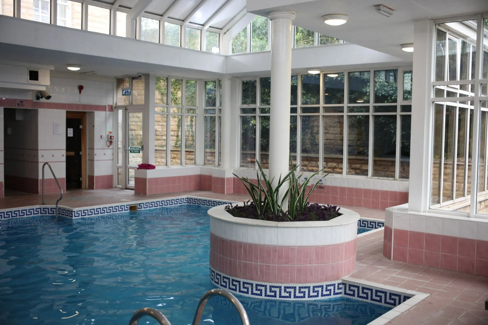 Holiday Inn Doncaster A1 M Jct 36 by IHG