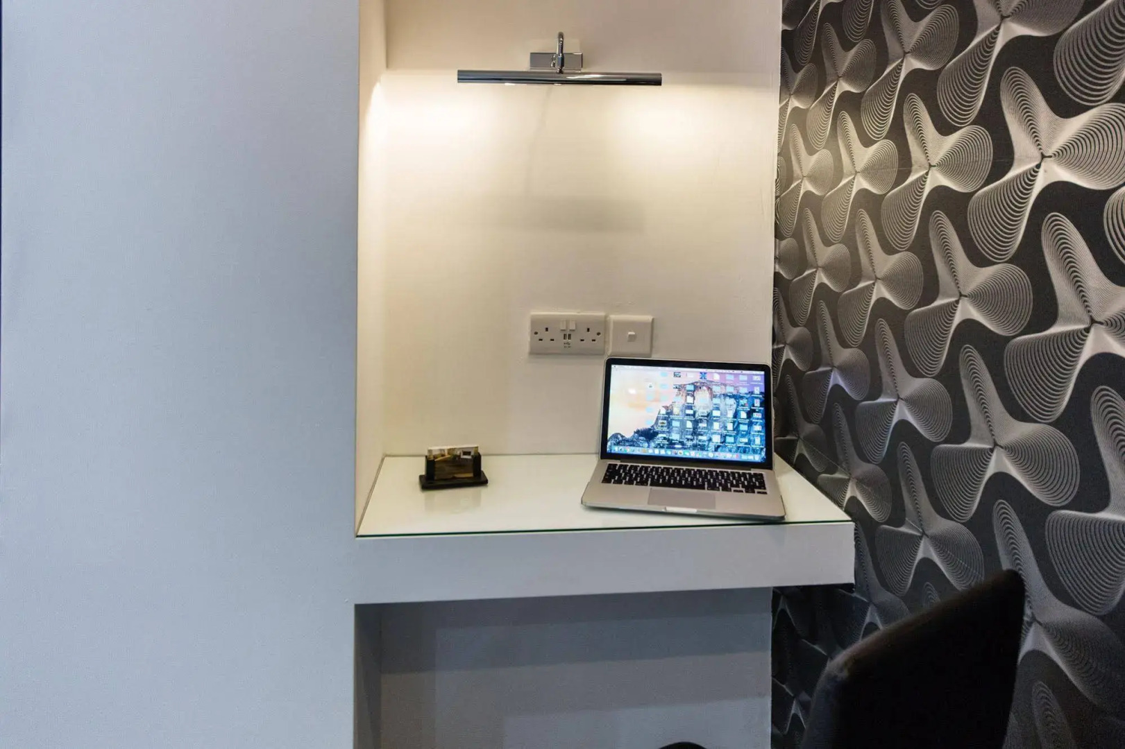 Country view luxury apartment