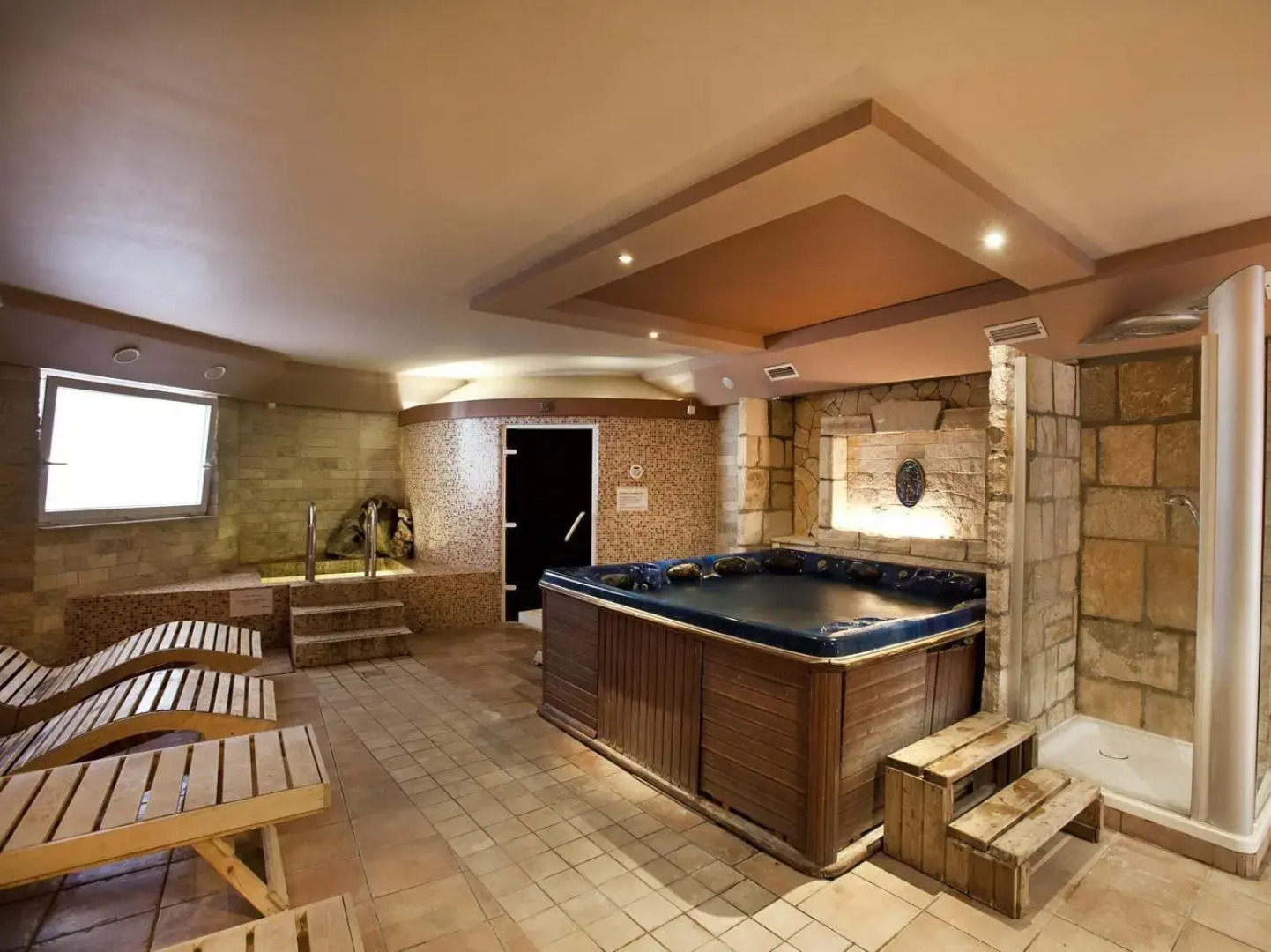 Hotel Makar Sport & Wellness