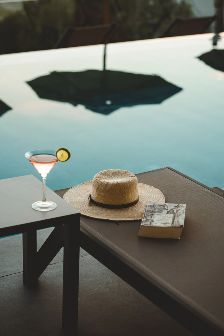 Elivia Boutique Suites