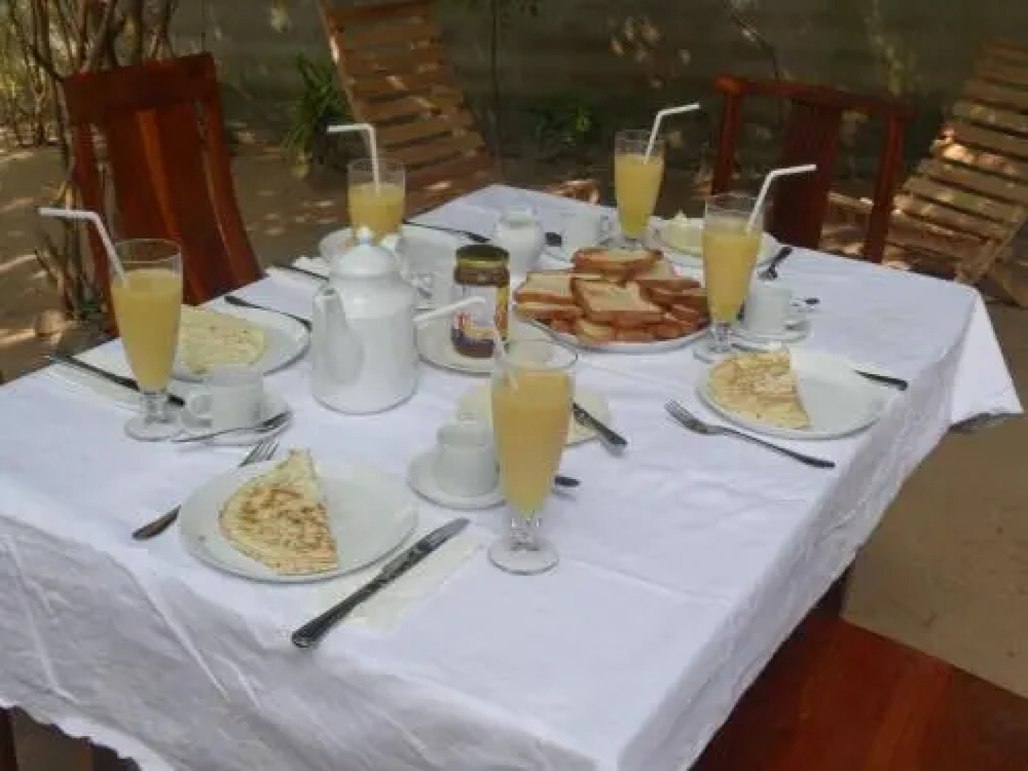 Dolce Vita Surf Rest Point