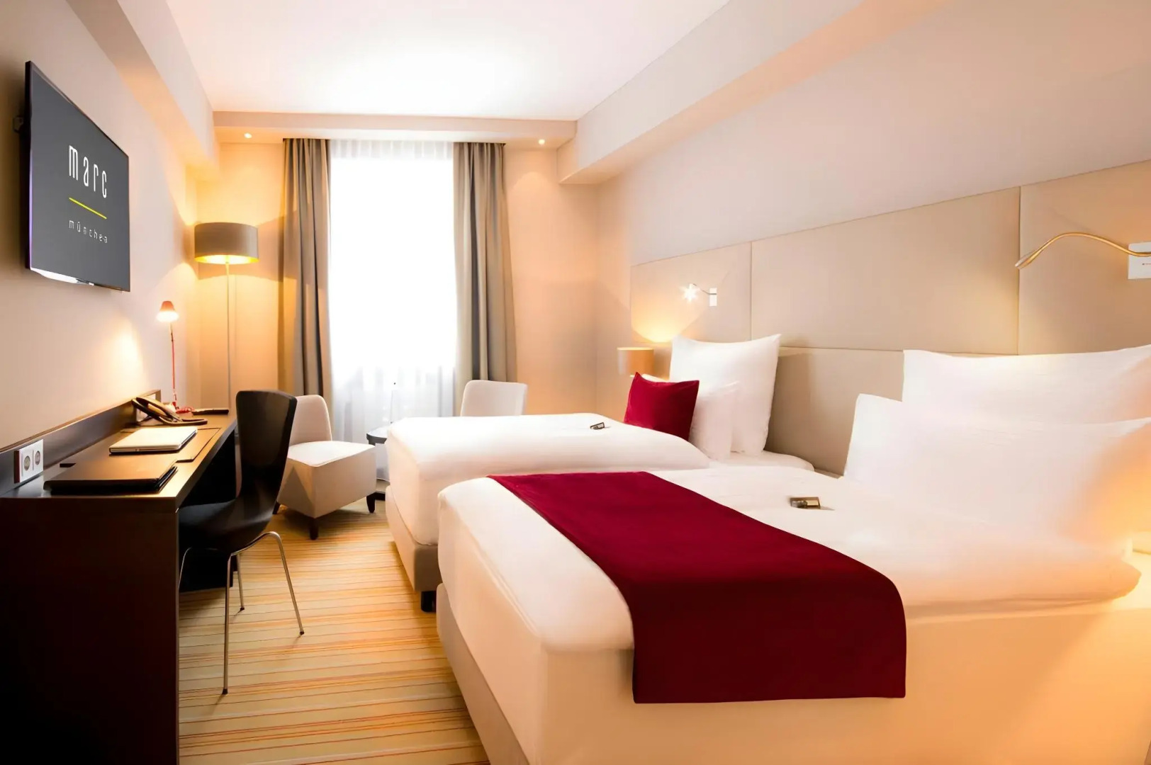 marc münchen - Adults Only