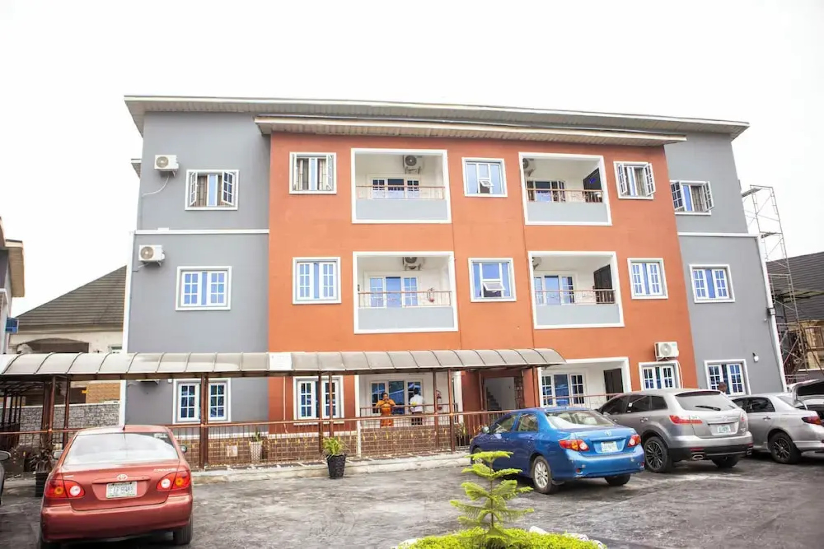 Le Rivera Apartments