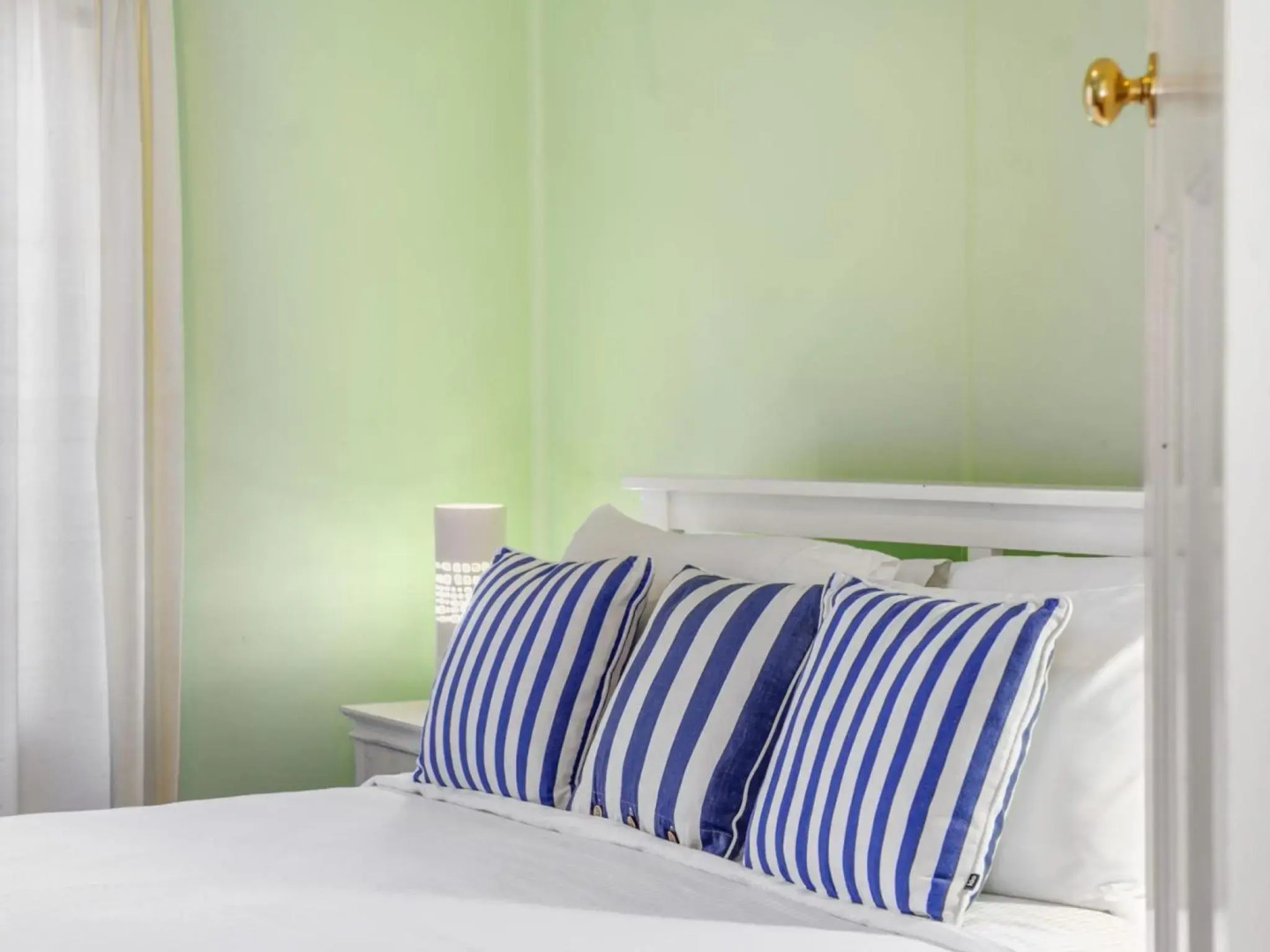 Tapalla Point at Huskisson 4pm Check Out Sundays