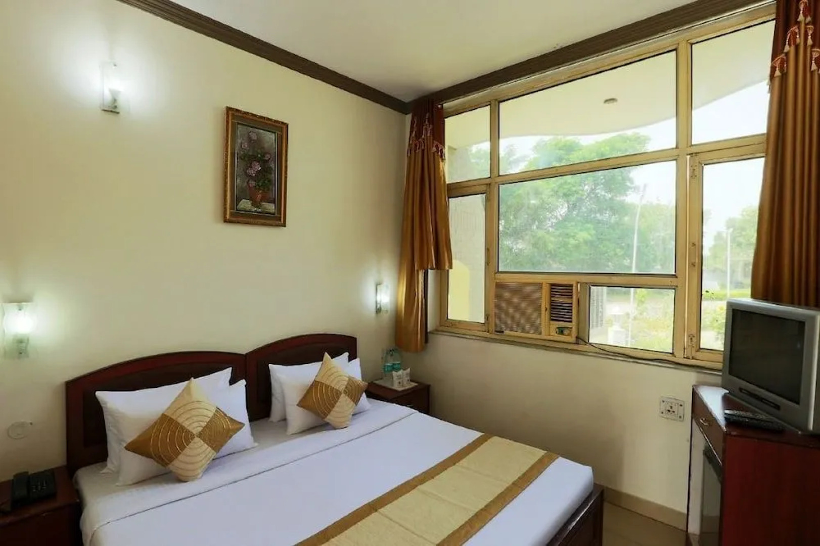 Shakunt Resort - A Eco Green Resort