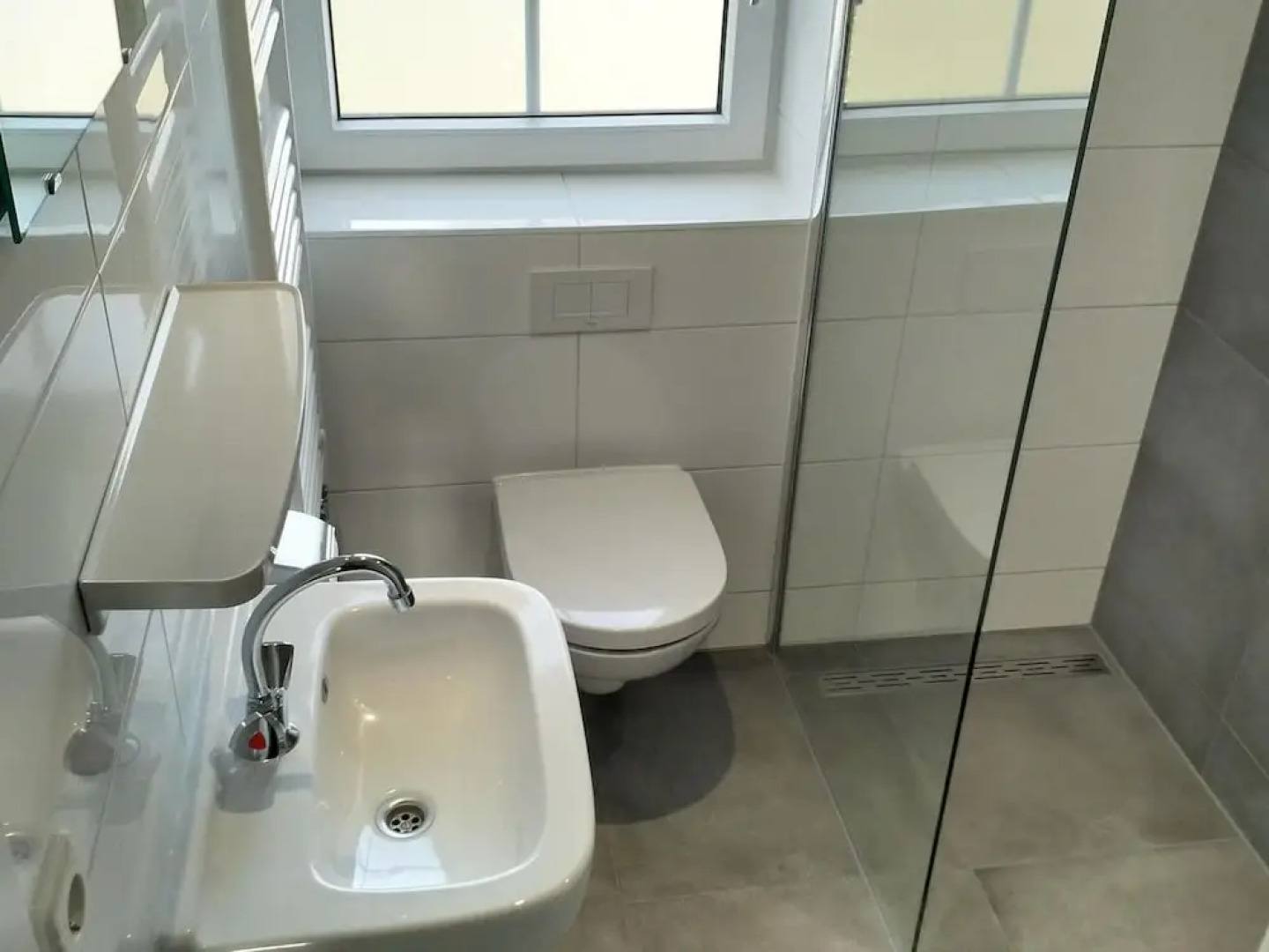 Group Stay in Eigen Wijze Near Playing Field