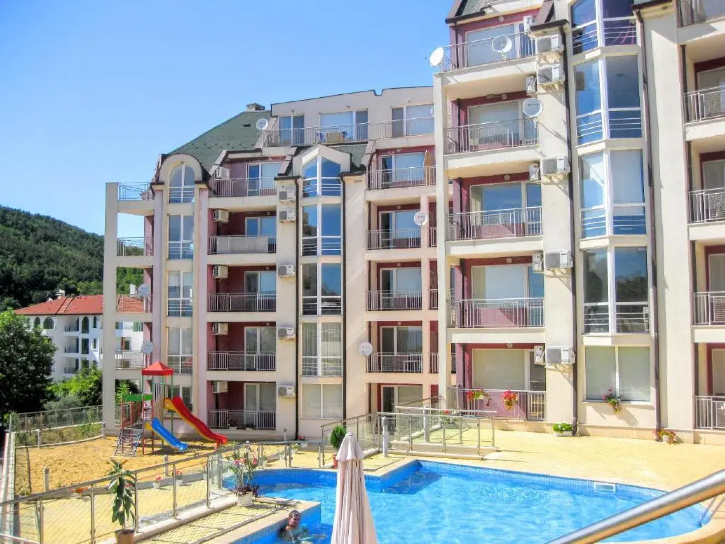 Apartments Kavarna Hills Complex