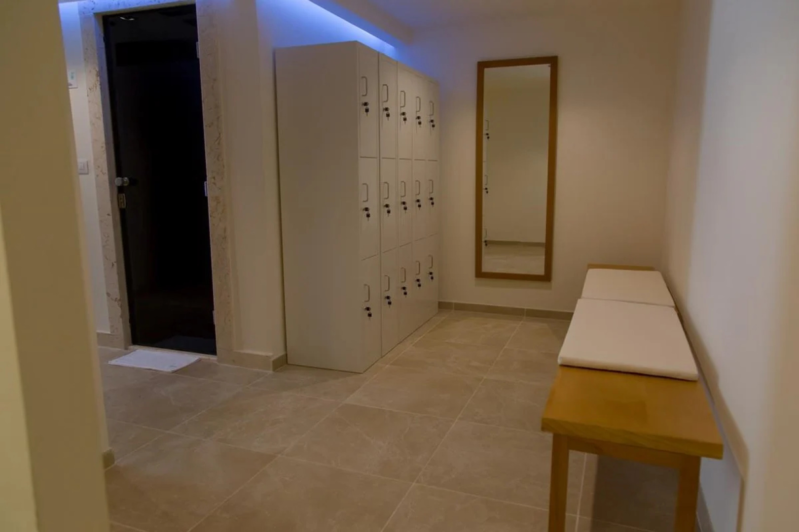 Gran Muthu Almirante Beach