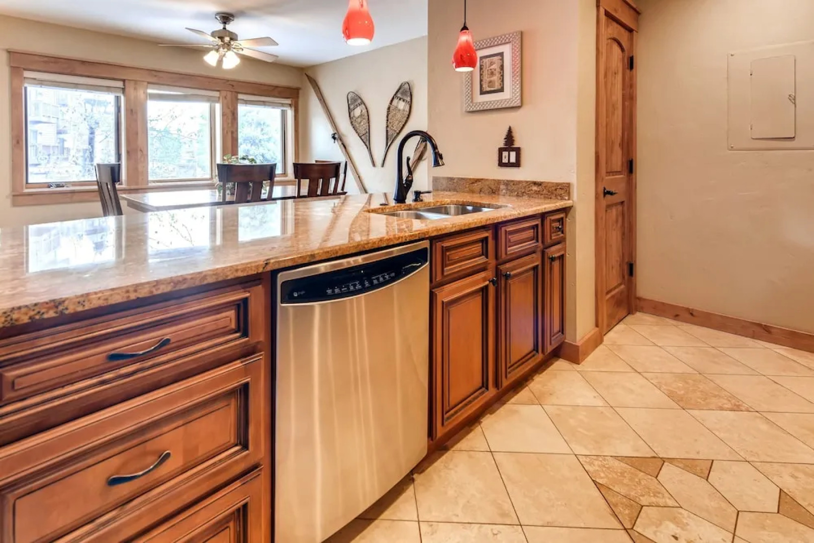 Park Place Condos by CRMR