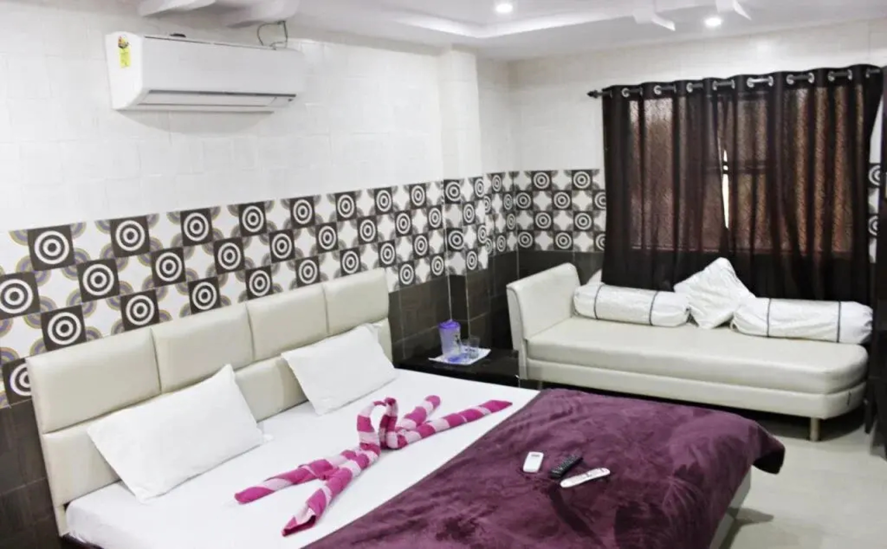 Hotel Shikhar inn